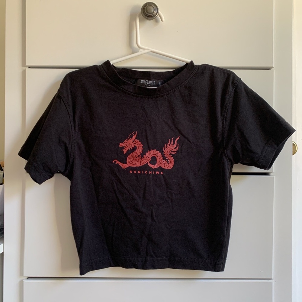 y2k baby tee with dragon print